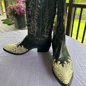 VINTAGE Tony Lama Exotic Python Boots Size 12D